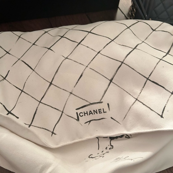 Chanel Navy Quilted boy bag old medium authentic - Picture 5 of 8